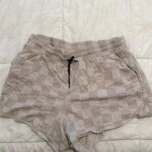 Torrid checkered shorts size “2”